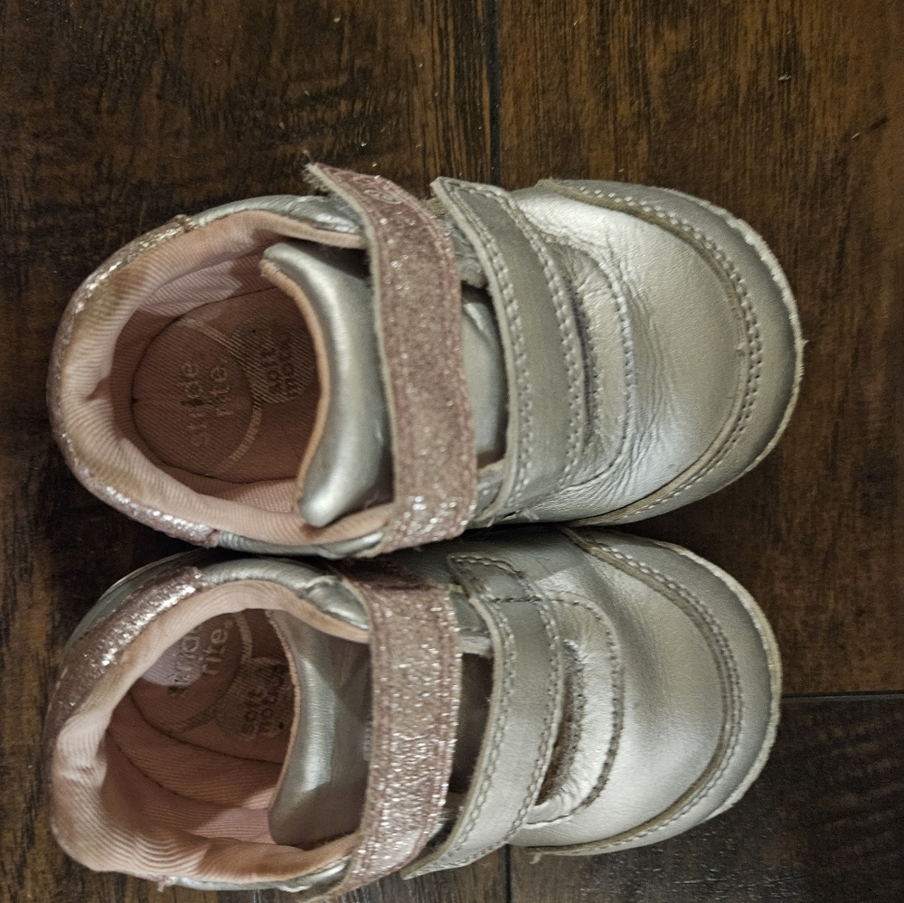 Stride Rite Baby's SM Kennedy 6W Silver and Multi lightly used